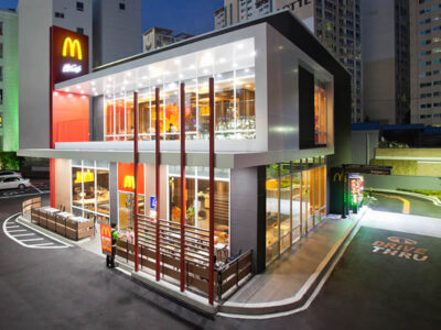 Mcdonald's (MCD) store.
