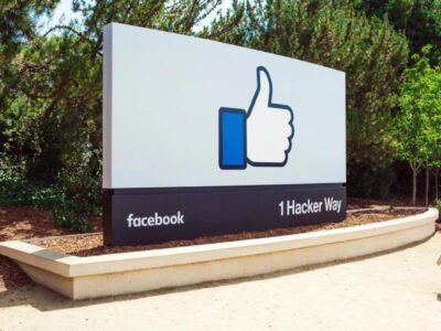 facebook_hq_thumbs_up